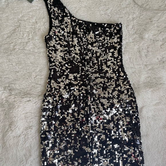 one shoulder sequin dress - Picture 1 of 2